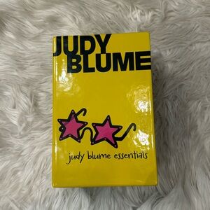 Set of Judy Blume books